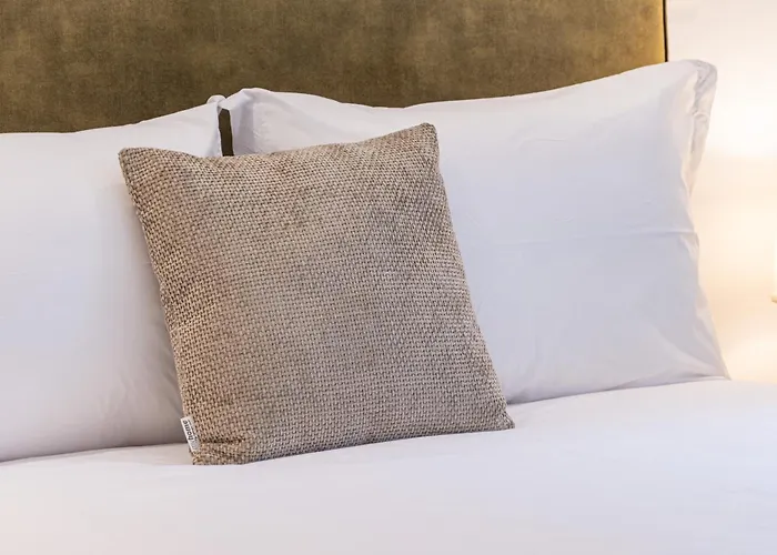 Campolide Charming & *