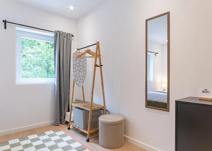 Campolide Charming & شقة *