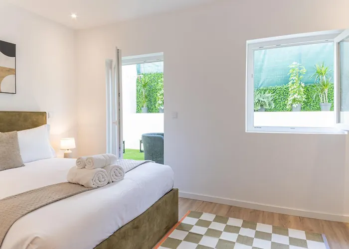 Campolide Charming & *