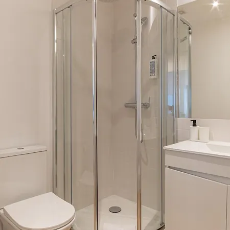 Campolide Charming & Apartament *