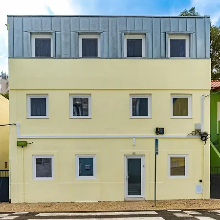 Campolide Charming & Apartament Lizbona