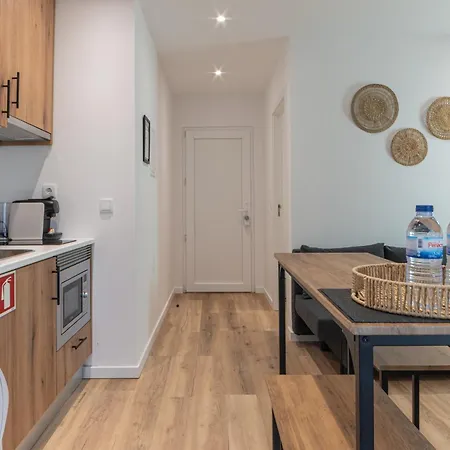 Apartament Campolide Charming &