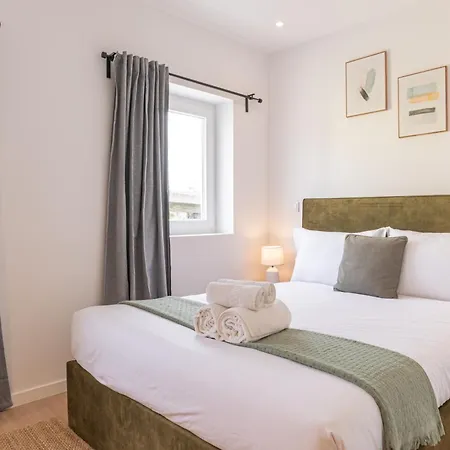 Apartamento Campolide Charming & *