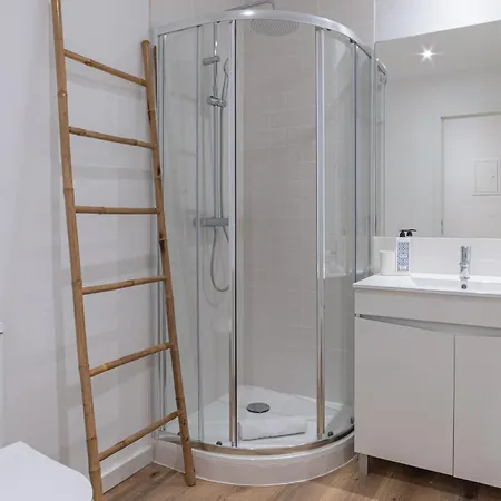 Appartement Campolide Charming &