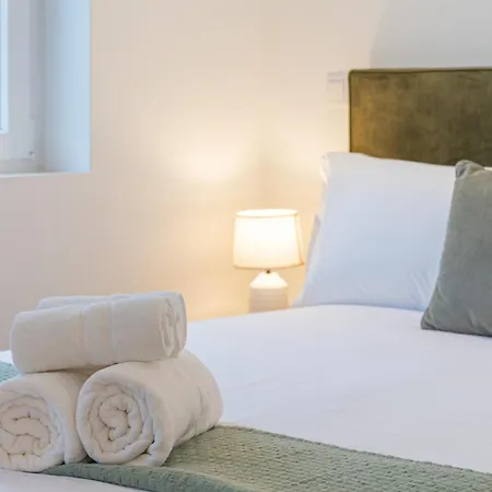 Campolide Charming & * Lisboa